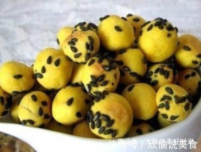 一块南瓜,无水无油,不用烤箱,做孩子爱吃的零食,比小馒头美味