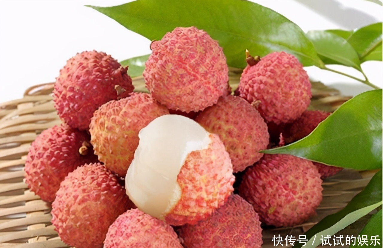 冬天过半,不妨多吃三种食物,养肝排毒,值得一试