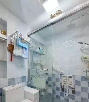 朋友的新房装修太漂亮了,一屋7个地方装上柜子,漂亮又实用!
