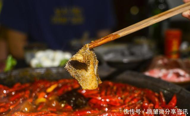 应对|吃火锅时,蘸料可别随便调,学会这3种蘸料,轻松应对所有火锅