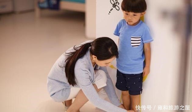 熬夜|这4种行为阻碍孩子长高,很多家长都不在意,现在纠正还不晚