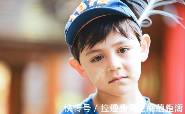 爸爸|有这些行为的爸爸要警惕,你正在消耗孩子对你的崇拜,请赶紧改正