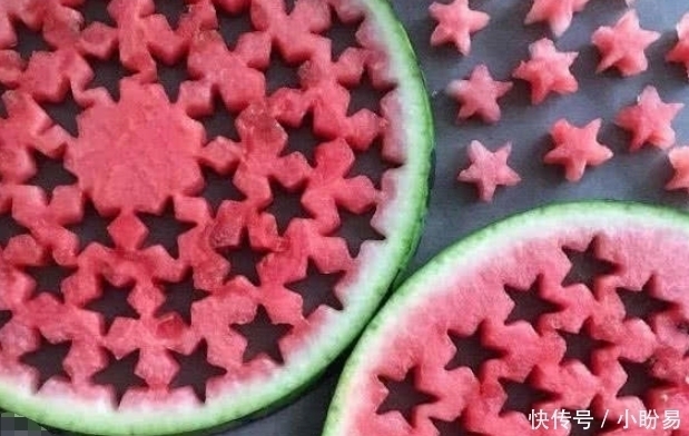 强迫症吃水果,火龙果去籽都不算啥,最后榴莲的操作才丧心病狂