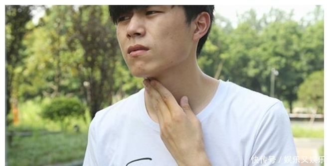 喉咙里有痰,却一直咳不干净?3个化痰小妙招,赶紧收好