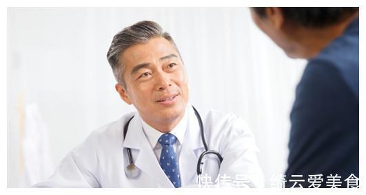 血脂|过了50岁,不想脑梗猝死,医生:这4类食物少吃,越吃血脂越高