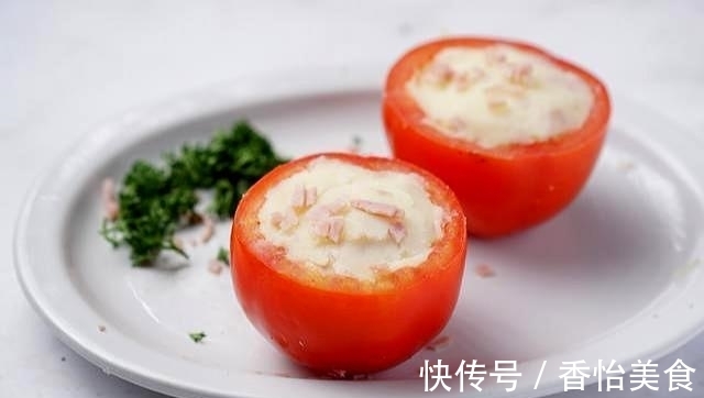 土豆|高颜值的元气早餐，土豆放西红柿里面烤，咬一口满口奶香味