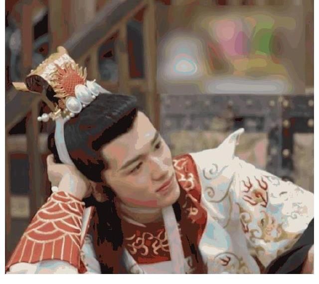 宋亚轩是《萌探》关系户吗?注意他对那英的称呼,人家还是个孩子?