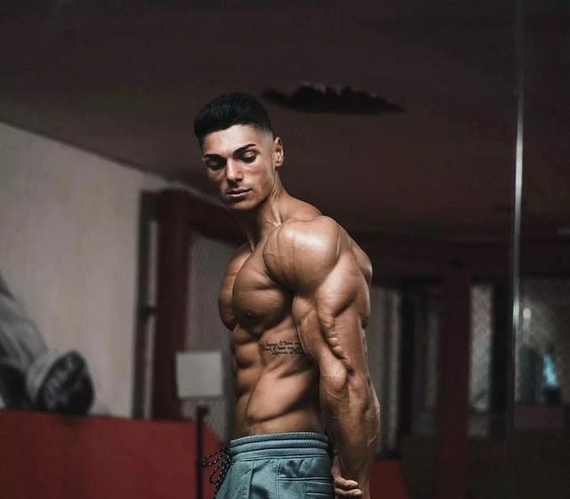 超级组|手臂练很久没效果你的训练强度太低了这么练，老手都感觉费劲