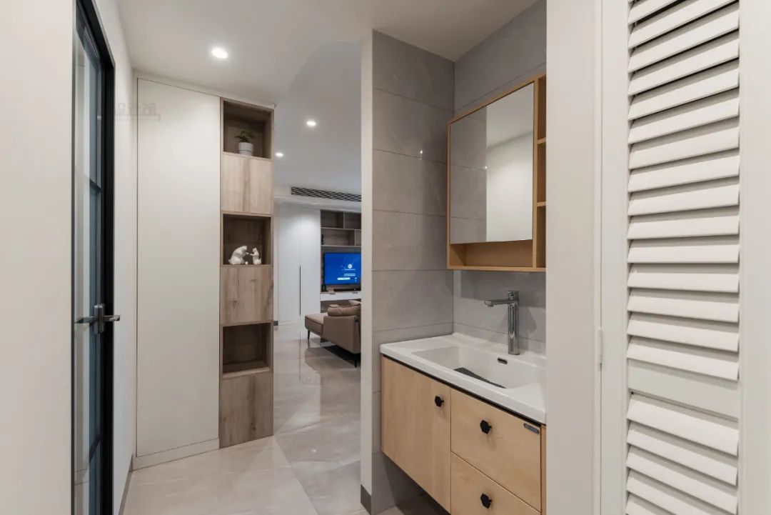 灯体|射灯与筒灯有啥不一样?区别还挺大,可别搞混啦