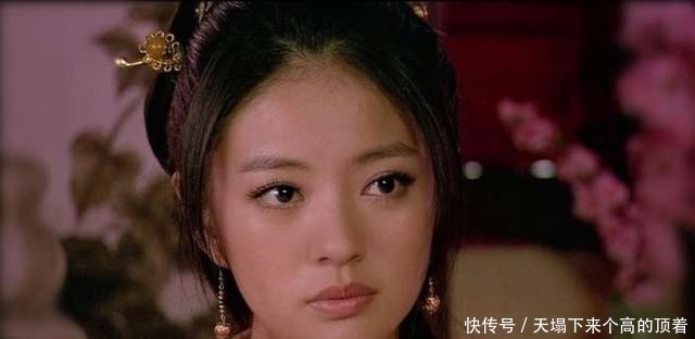 高僧|她儿时去寺院拜佛,高僧大惊这不是你来的地方,长大后成名人!