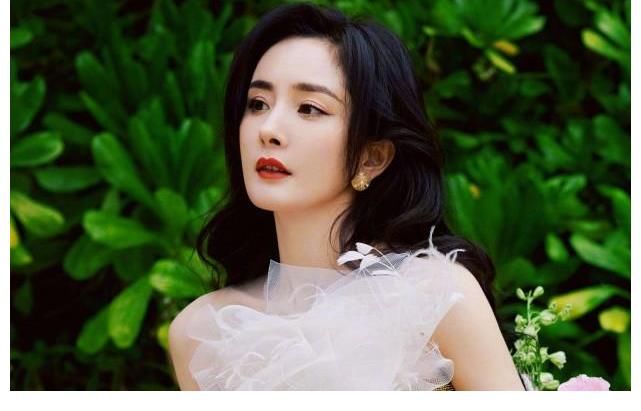 湖南衛視跨年節目單：王源王一博新歌首唱，楊冪周筆暢再度合唱！