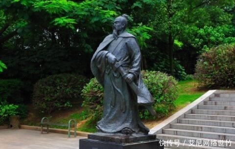 千百度#这首千古名词,最后两句无人不知,写出了人生的最高境界