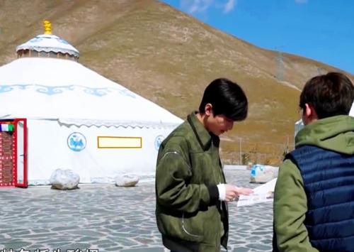 《奔跑吧》节目组太会玩，沙溢为了吃上当地美食，差点揍了姚译添