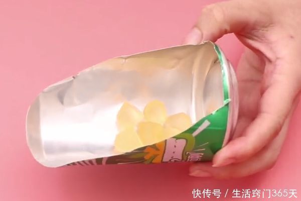 易拉罐|苍蝇贴谁还花钱买?教你在家自己做,方法简单粘性足,苍蝇跑不了