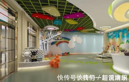 妈妈|给娃刚买的衣服,幼儿园老师就给别的娃穿上了,妈妈却不关心衣服