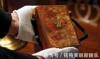 比尔盖茨|世界历史上最值钱的3本书,一本被比尔盖茨买走,一本来自中国!