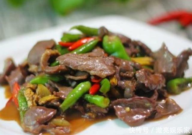 块儿|1头猪只有1块,1块儿不足1斤,肉贩子都舍不得卖,想吃还得攀交情