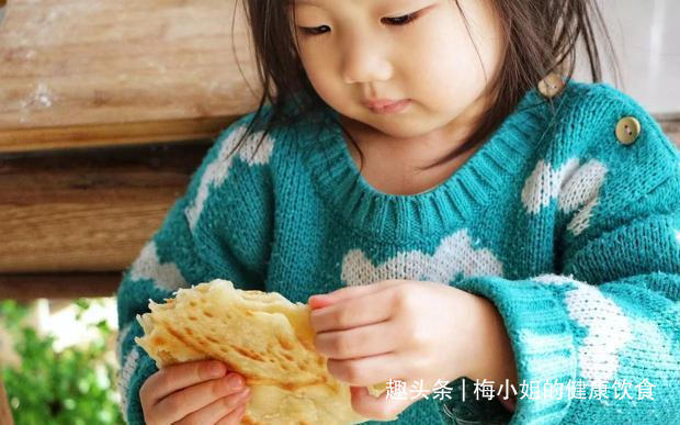 你的千层饼又硬又没层次,老妈亲授几十年经验,第一次就成功了!