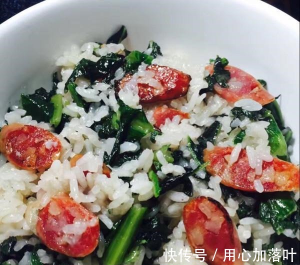 想吃火腿蔬菜饭团不要去早餐点买了,香软可口,简单易学更健康!