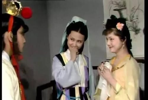  红楼梦|《红楼梦》里的妙玉是皇室的公主