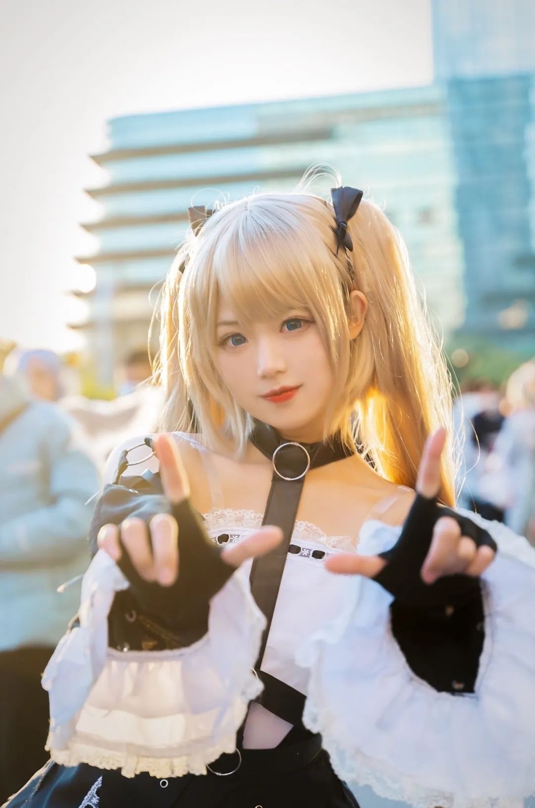 血色玫瑰|cos:玛丽萝丝d2场照@临鲤