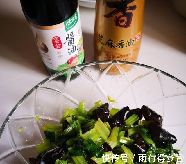 这菜千万不要隔夜吃,吃一次比喝酒危害还要大,还不进来看看!