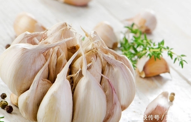 纯天然|纯天然的“子宫卫士”,经期多吃点,子宫更干净,远离妇科炎症