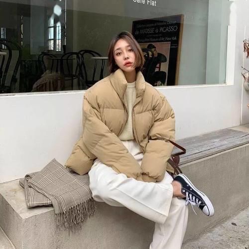 “奶奶裤+大衣”、“奶奶裤+羽绒服”才是真的时尚感十足!