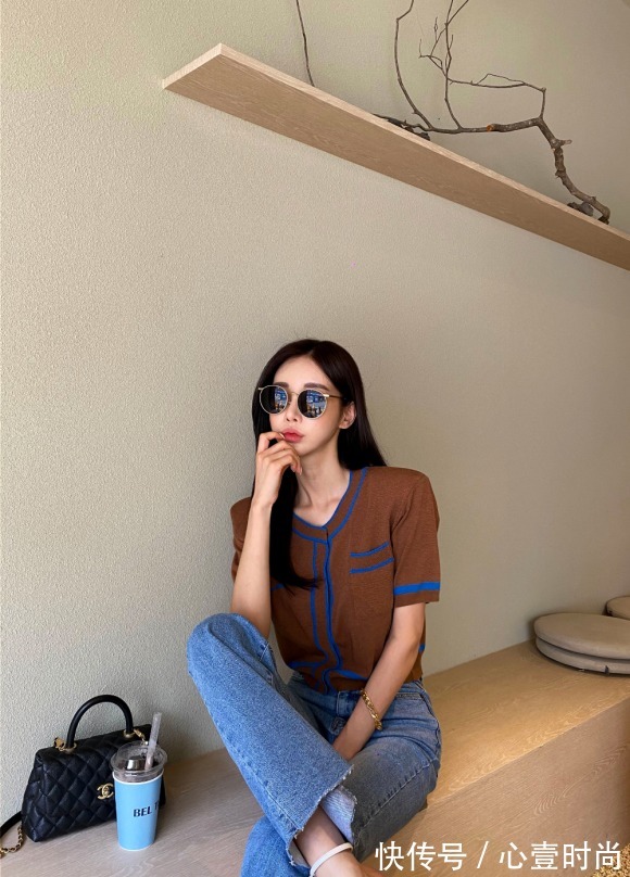 搭配|女神孙允珠高清时尚搭配:雪茄橡木暗棕低调细针织开衫