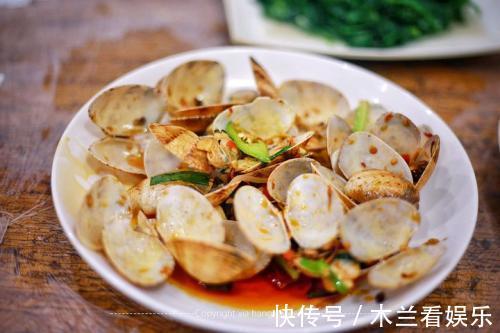 花盆|这2种“东西”丢掉可惜,掺在盆土里,养啥都旺!