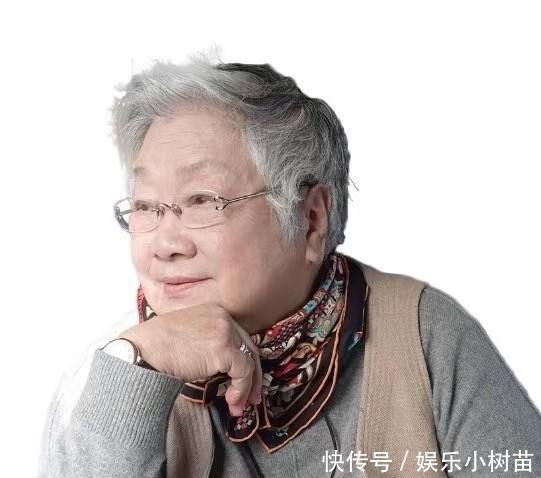 洗澡|人物|陈薪伊我最得意的作品是女儿