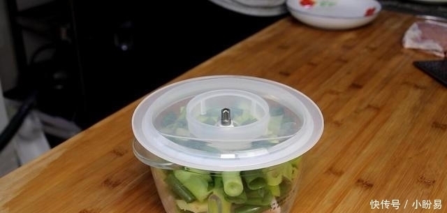 小董|自从学会豆腐的新做法,我家豆腐再也不炒了,一周吃3次,超过瘾