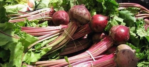 延缓|女性要坚持吃3种食物，排毒养颜，延缓衰老，有益健康