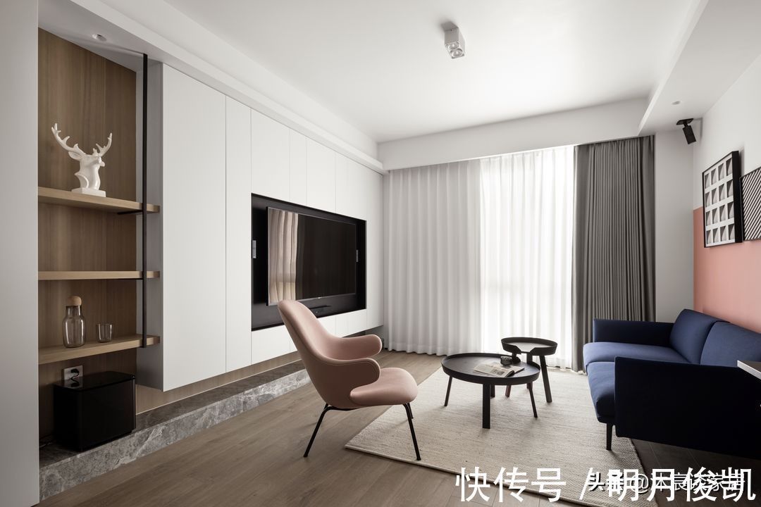典范|她家虽然不大,但称得上装修典范,不仅拥有大量收纳,还极简好看