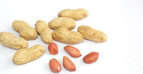 吃法|花生怎么吃最养生？医生提醒：2种错误吃法，会诱导心脏病