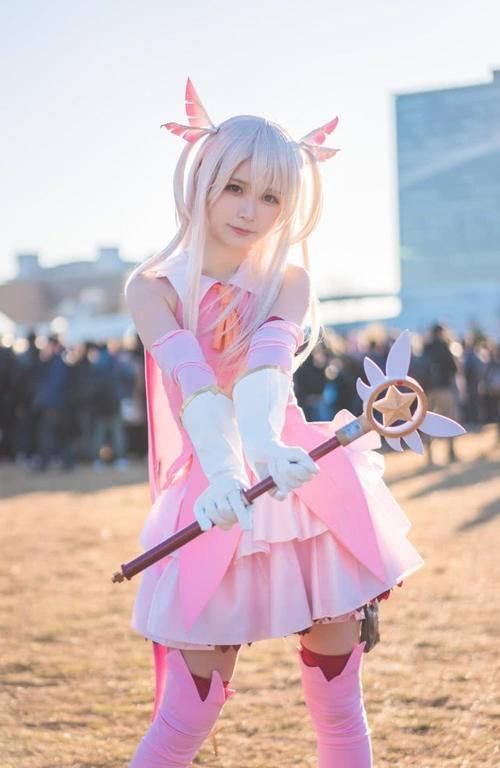 Coser|成为魔法少女可是“高危职业”，你想要守护这位Coser小姐姐吗