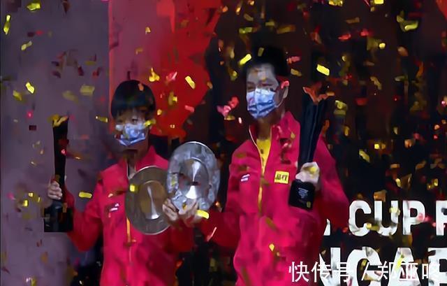 接发球|WTT世界杯:樊振东是时候接马龙的班了,以4:1碾压张本智和夺冠