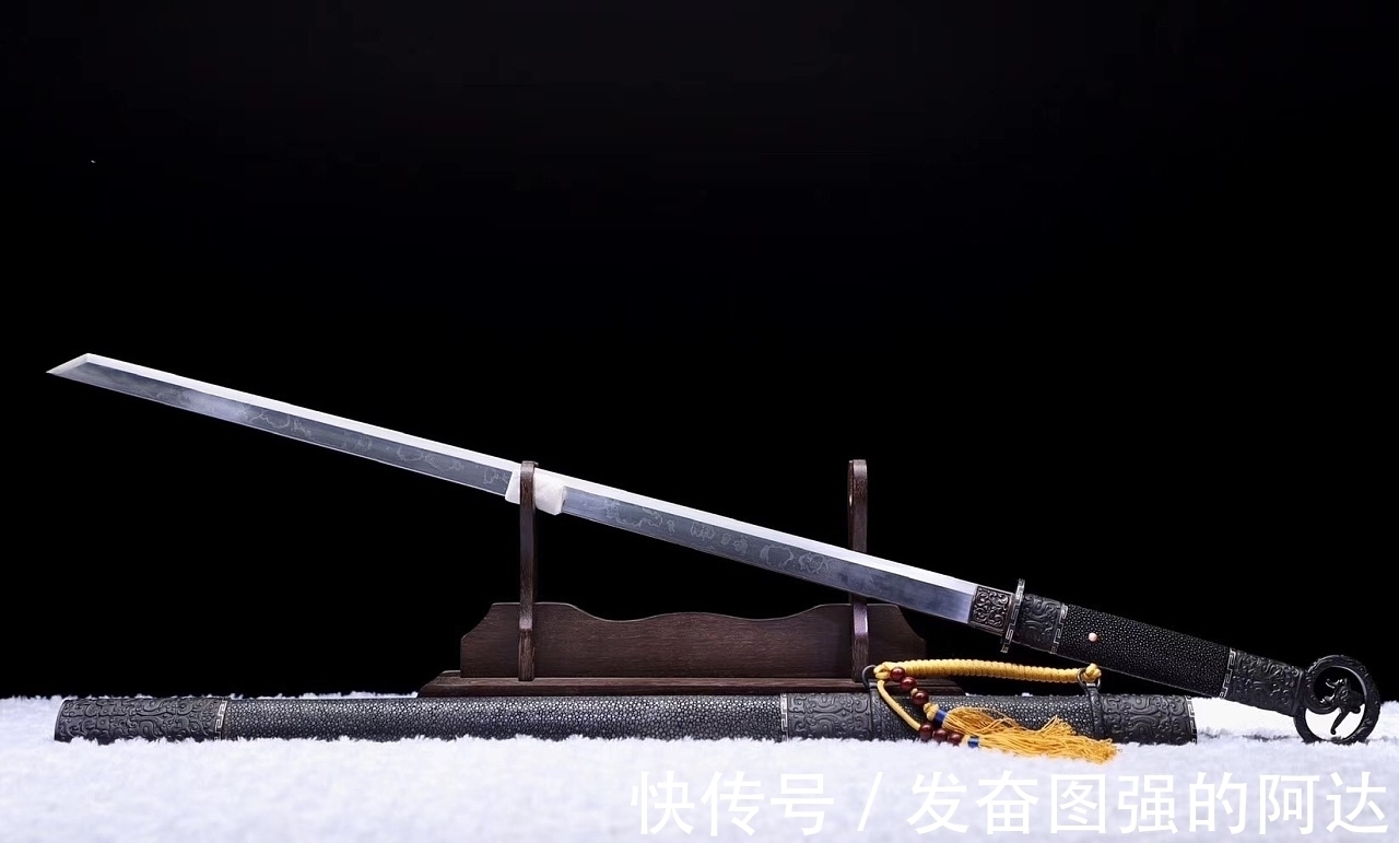 兵器#现代的刀剑拿到古代,在兵器榜上有排名吗?大概位于什么水平?