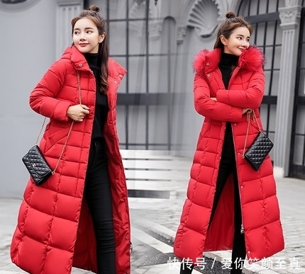 大毛领|建议大家:羽绒服别搭阔腿裤,太土!今冬流行这么穿,美嫩极