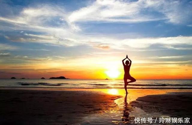 念头|瑜伽练习中,拉伸疼痛无法坚持做到这三点,当下效果看得见