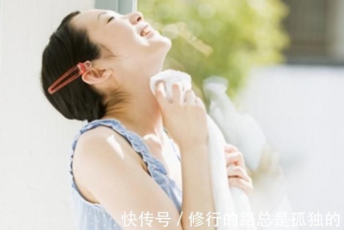 身体|汗从哪出，病从哪来？专家：身体3处出汗多，或是大病先锋军