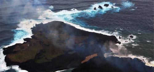 火球|日本西之岛火山爆发，浓烟高达8300米，难不成与那颗“火球”有关？