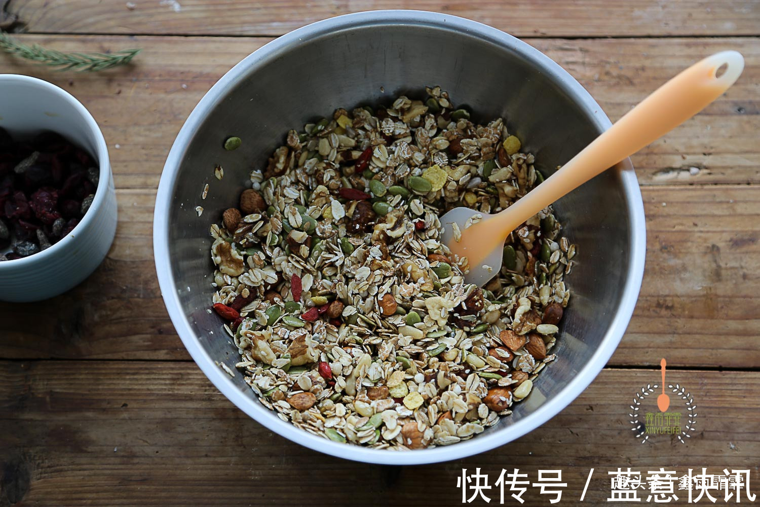 燕麦比煮粥更好吃的做法,香脆健康,做早餐最受欢迎,一吃就上瘾