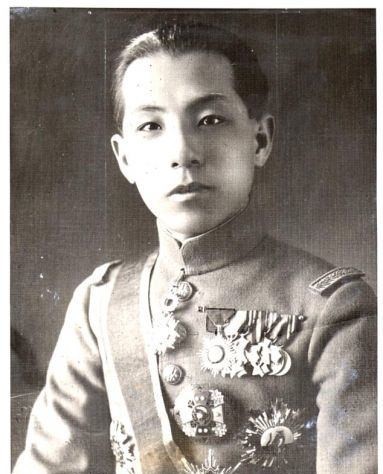 软禁|张少帅被软禁，部下霍守义警告老蒋：你敢动他，我就动你