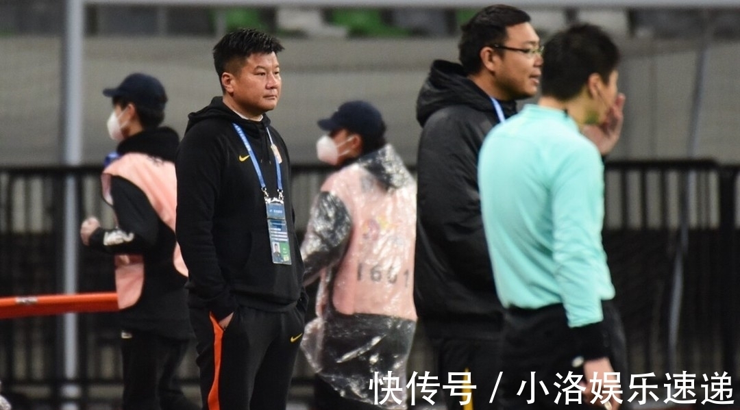 武汉队|“菜鸟教练”李金羽的取胜之道:用活蒿俊闵、激活黄紫昌