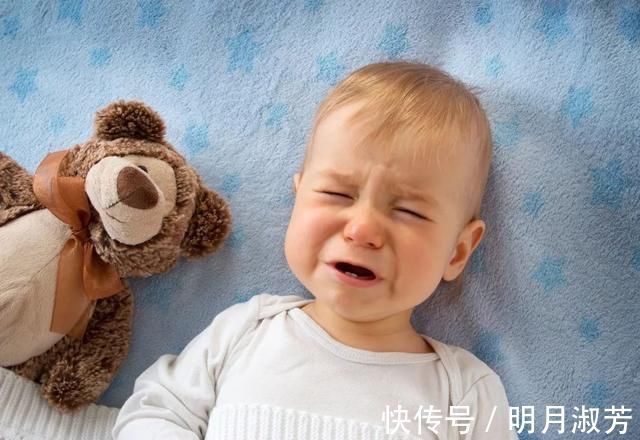 父母|孩子身体出现这3种信号,是过度喂养迹象,父母别坑了娃还不自知