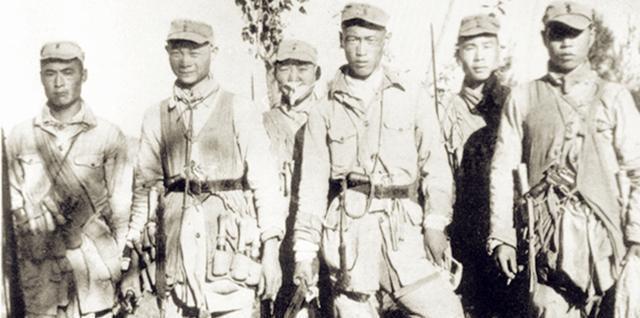 成功|解放战争史上的离奇事件六万大军被围,军长奇迹般突围成功