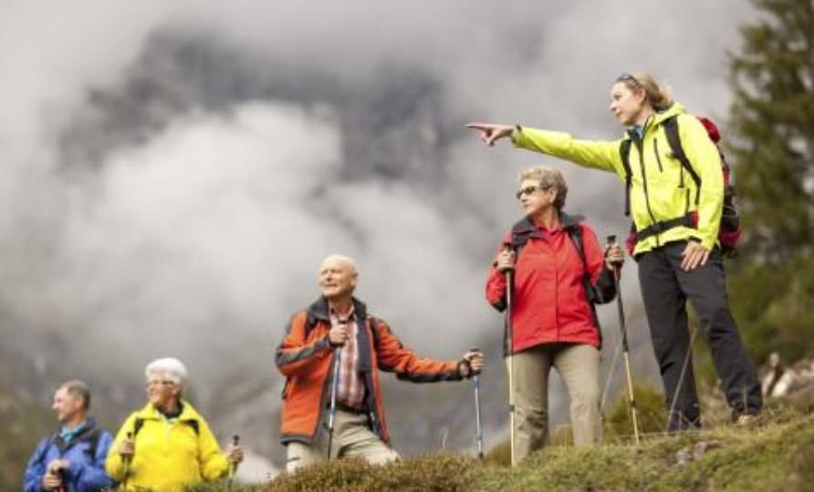 老年痴呆症|最新老年痴呆测试题花朵中有一张女人的脸,你能在10秒内找到吗