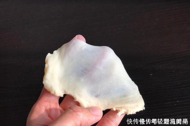 这面包跟棉花一样软,植物油做椰蓉酱竟比黄油还好吃,配方全赠送