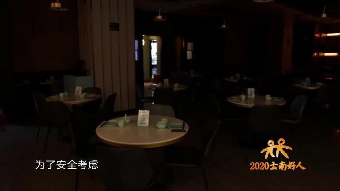 时间|一家小笼包店，十多天的时间里不卖包子改送盒饭，送出的2700多份盒饭去了哪？给了谁？